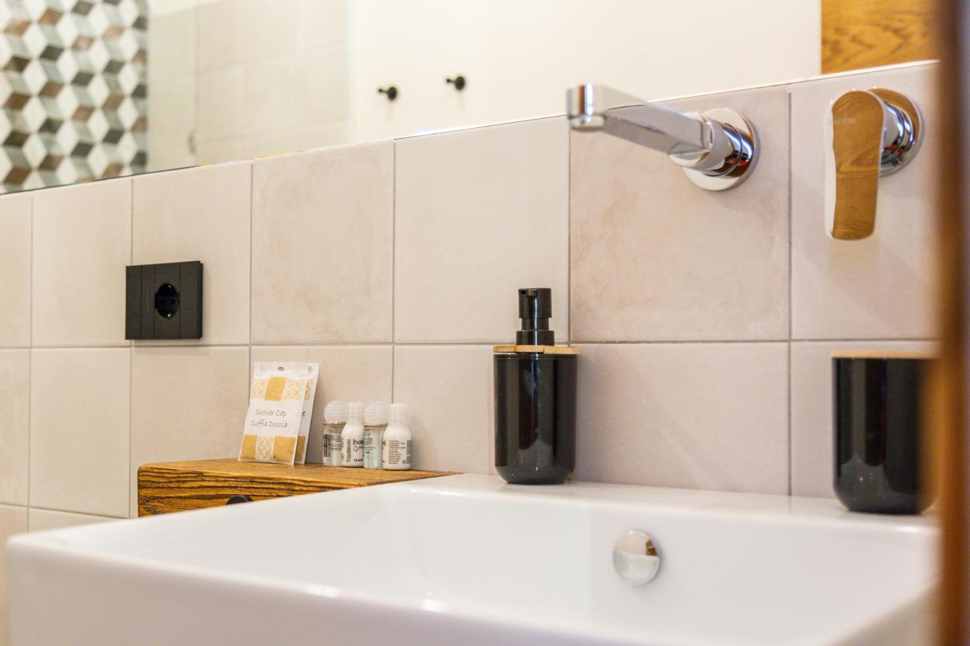 Iknos Accommodation Тортоли Экстерьер фото