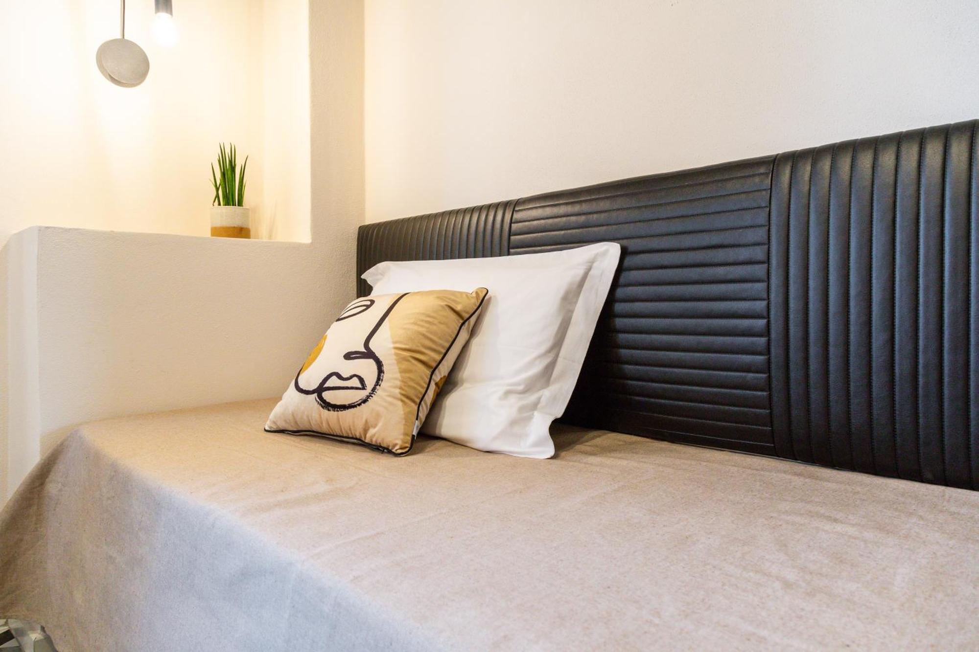 Iknos Accommodation Тортоли Экстерьер фото
